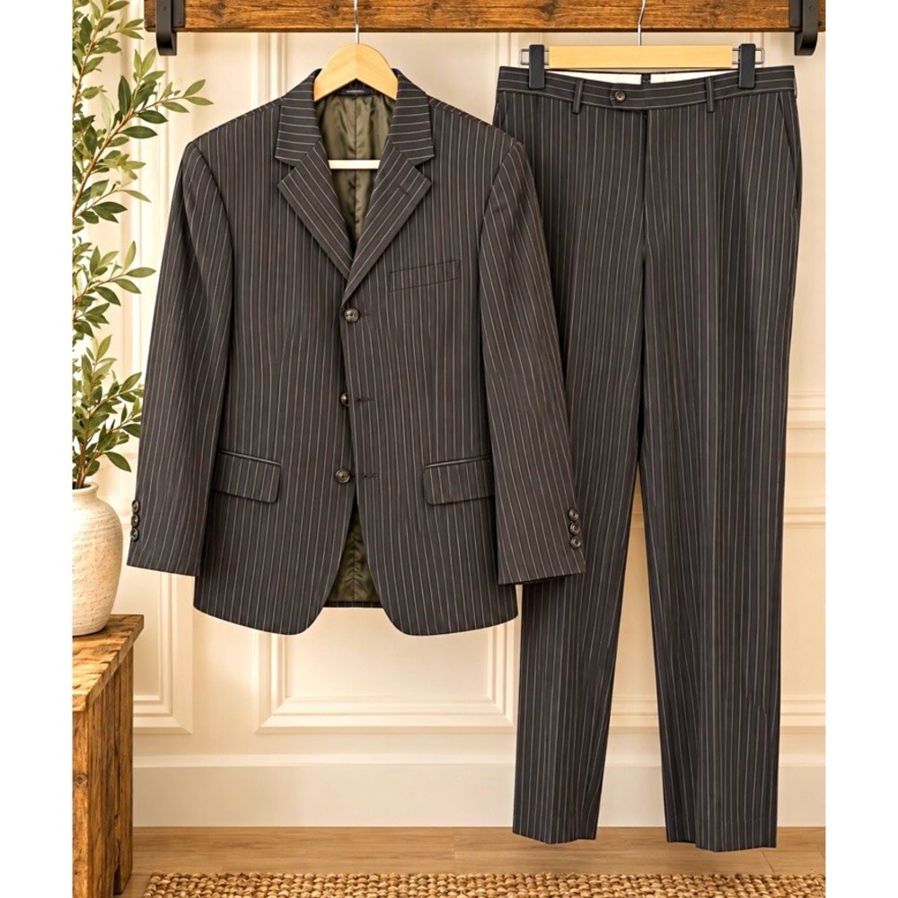Angelo Rossi Chocolate Brown 2 Piece Striped Suit 40R 34W Microtech